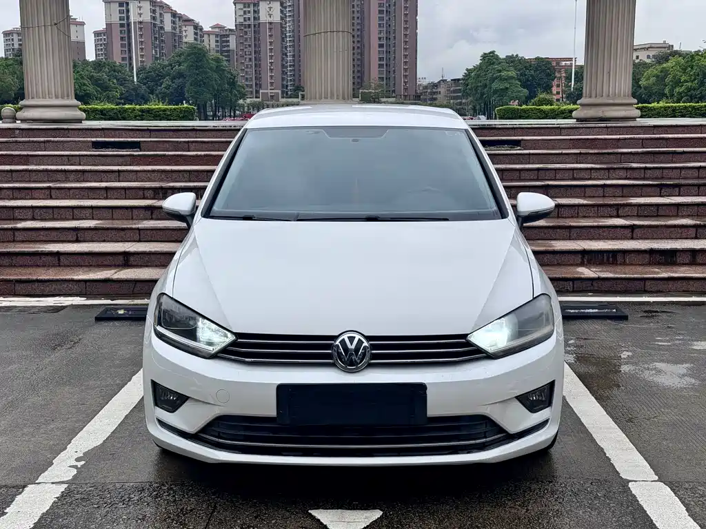 Volkswagen Golf Sportsvan 2018 — фото 2