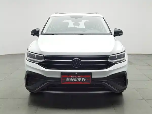 Volkswagen Tiguan L 2025