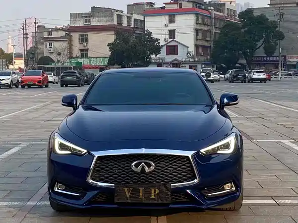 Infiniti Q60 2018