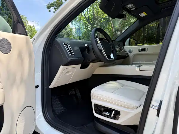 Li Auto L7 2023