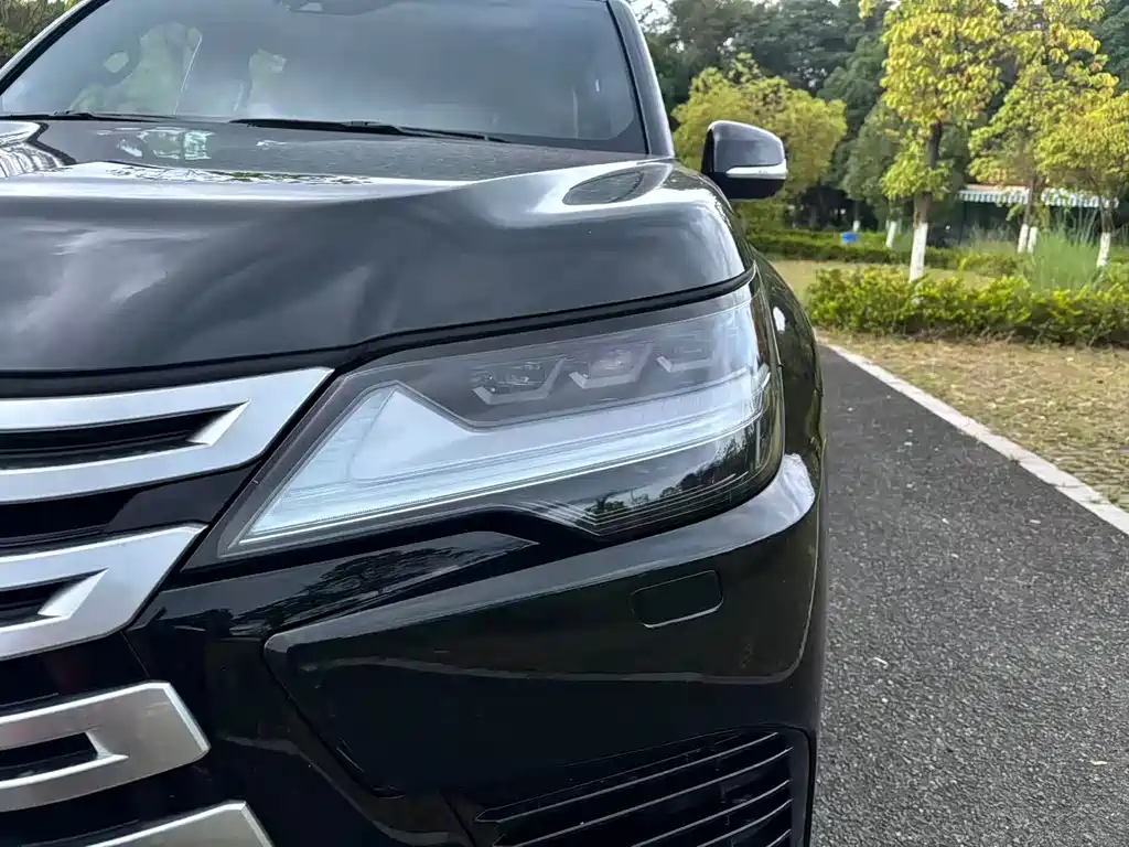Lexus LX 2023 — фото 15