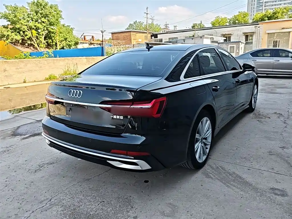 Audi A6L 2023 — фото 7