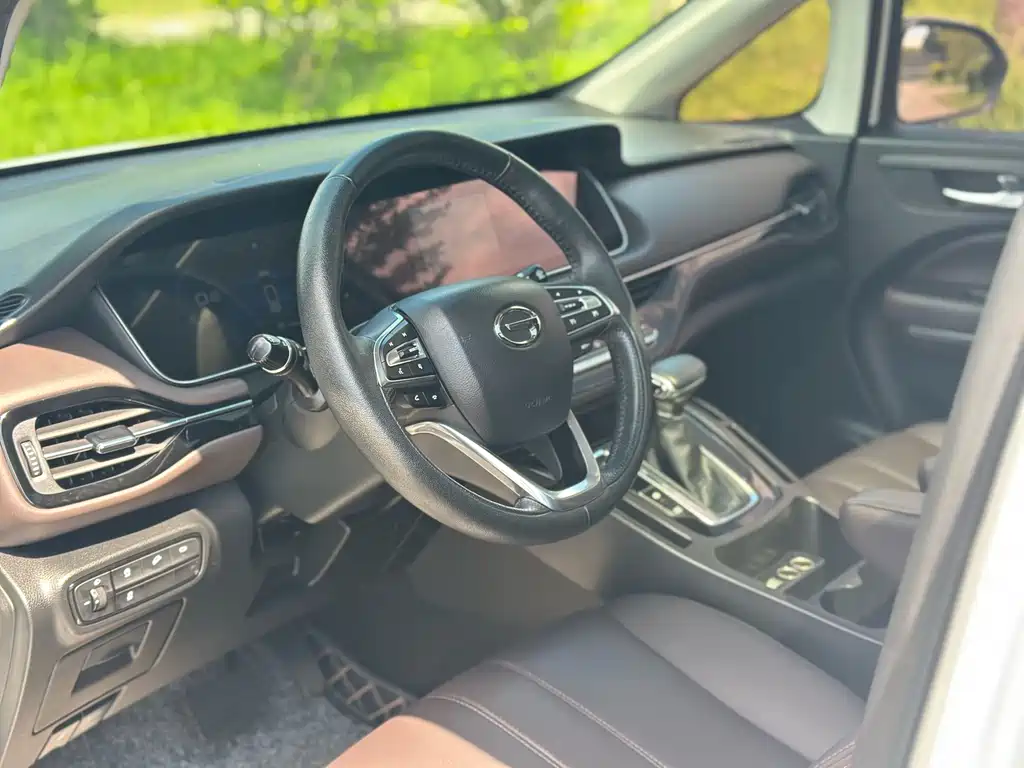 GAC Motor Trumpchi M6 2020 — фото 11