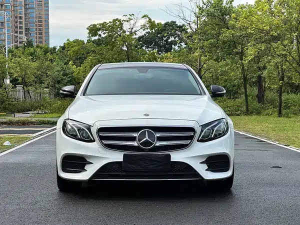Mercedes-Benz E-Class 2019
