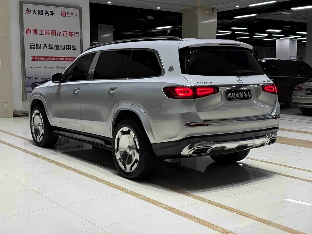 Mercedes-Benz Maybach GLS 2021 — фото 8