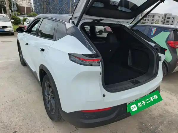 Dongfeng Aeolus L7 2025