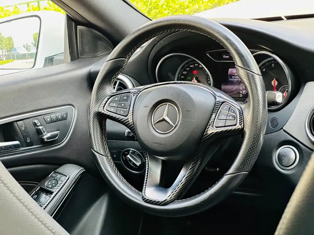 Mercedes-Benz CLA 2018 — фото 10