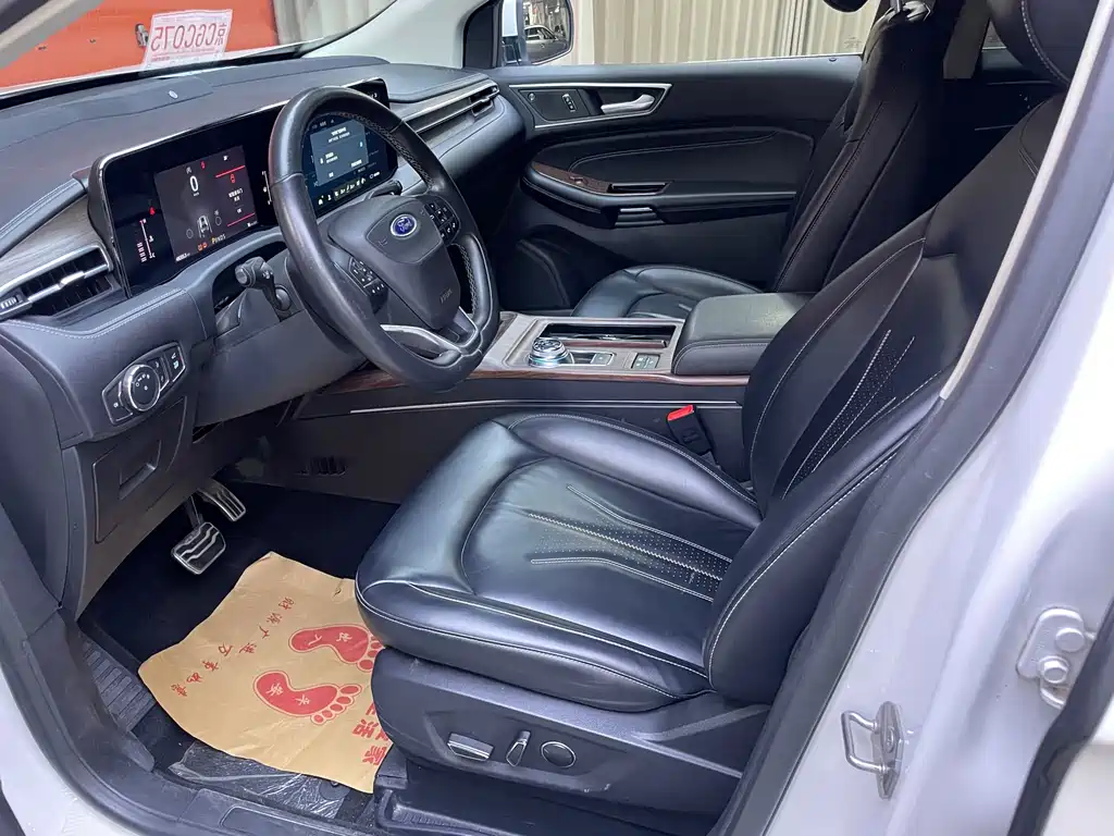 Ford Edge 2021