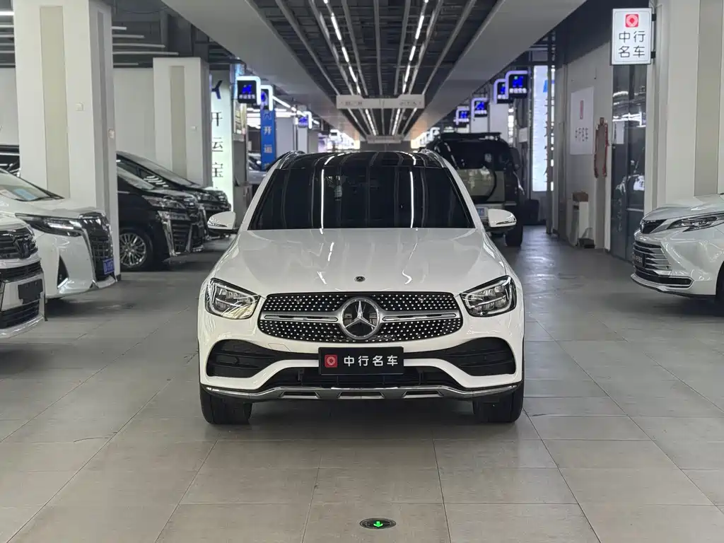 Mercedes-Benz GLC 2023 — фото 1
