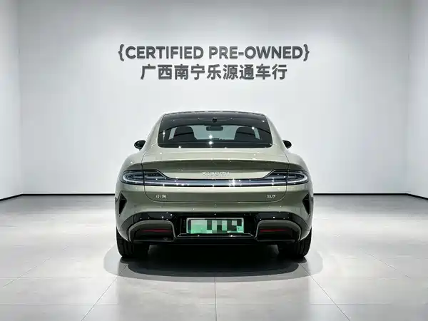 Xiaomi SU7 2025