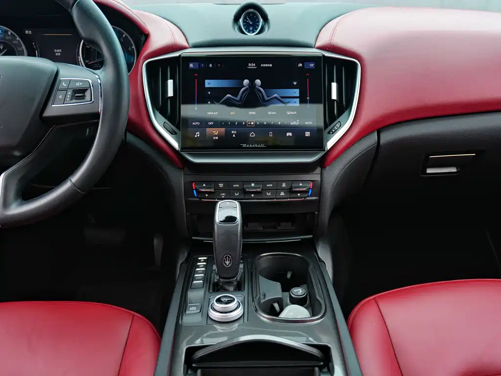 Maserati Ghibli 2022 — фото 14