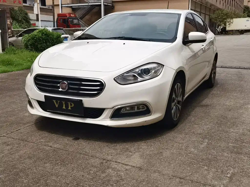 Fiat Viaggio 2014