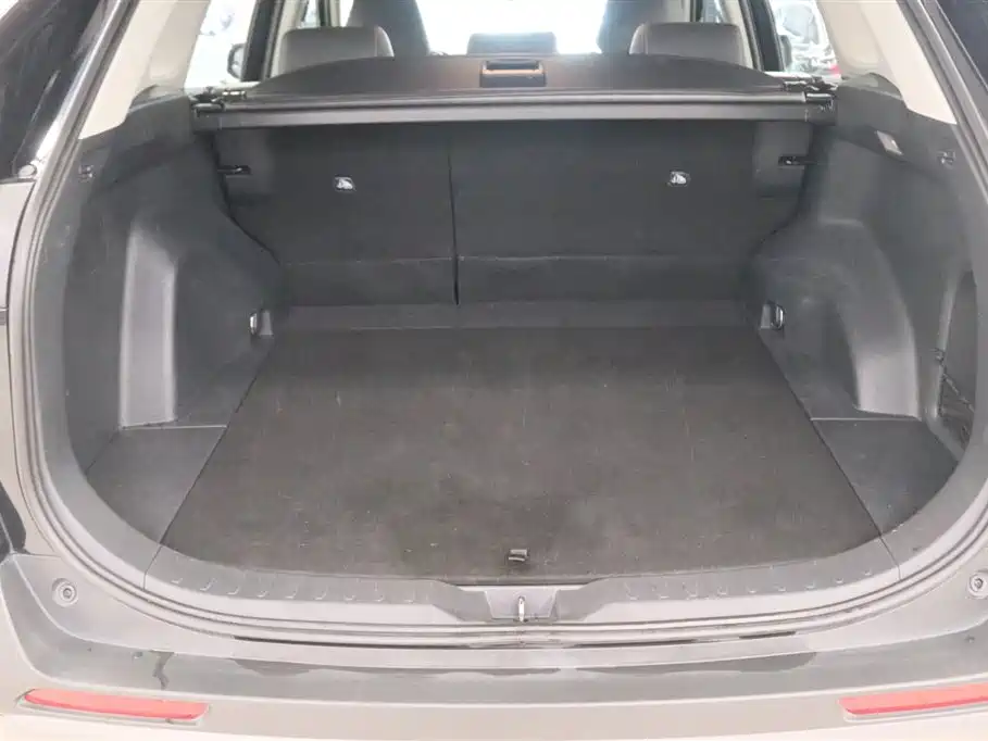Toyota RAV4 2020 — фото 17