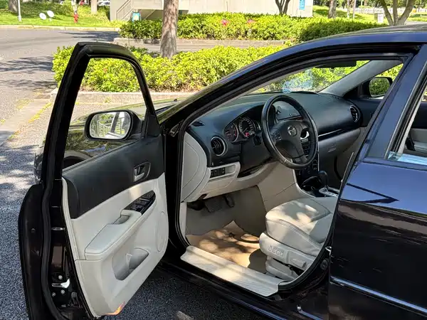 Mazda 6 2010