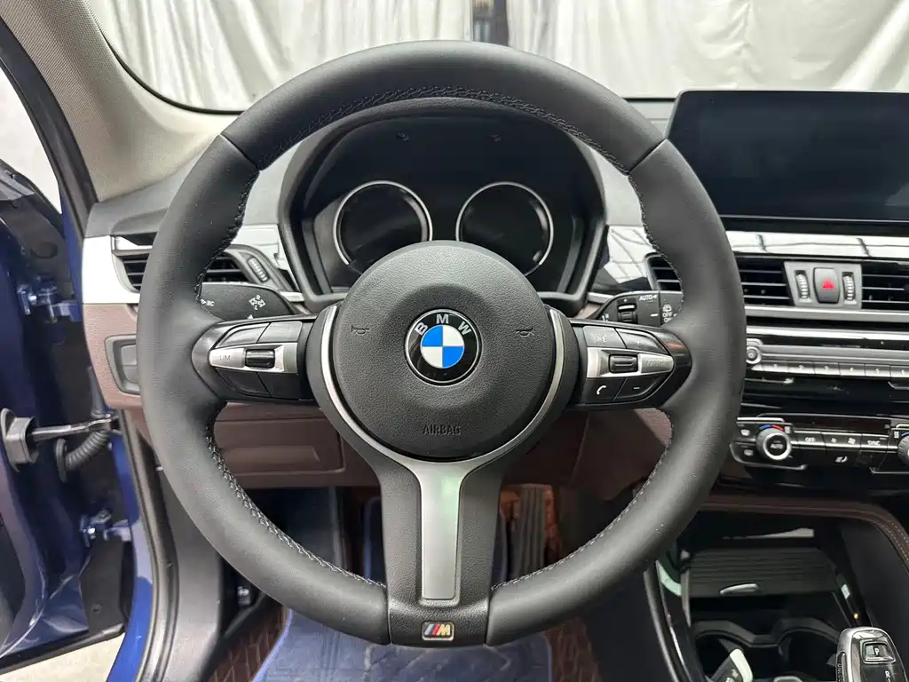 BMW X1 2023