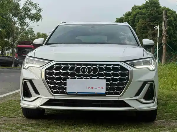 Audi Q3 2025