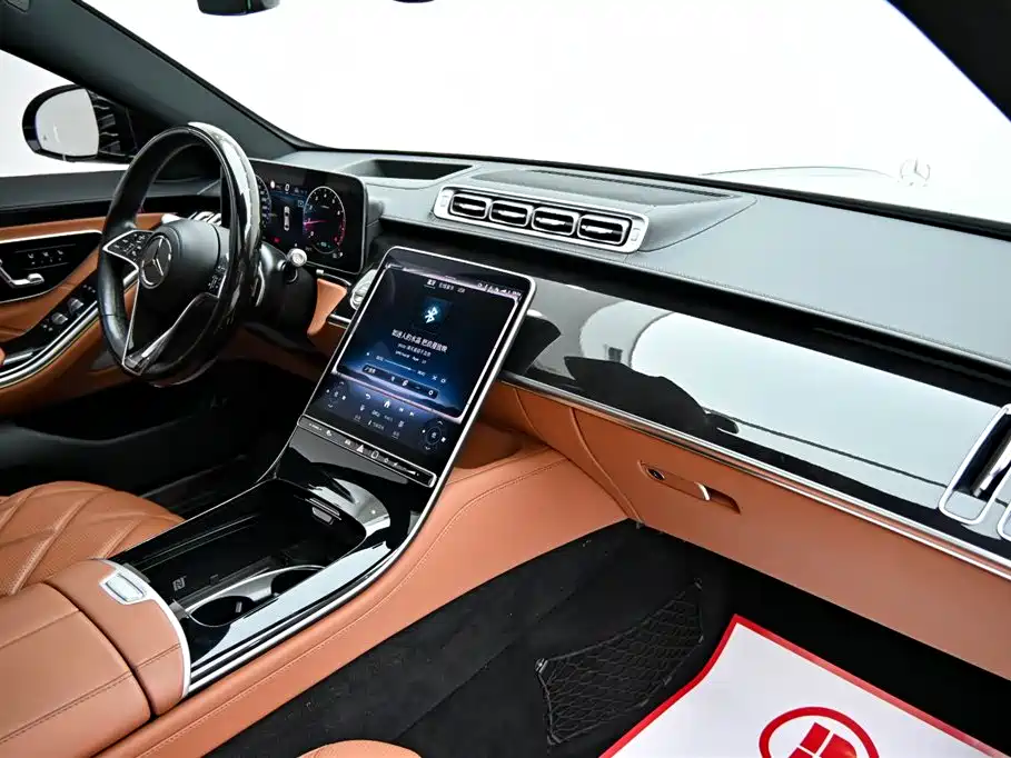 Mercedes-Benz Maybach S-Class 2021 — фото 16