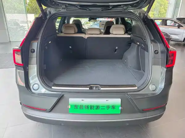 Volvo XC70 Plug-In Hybrid 2026