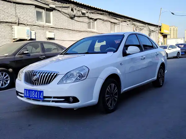 Buick Excelle 2013