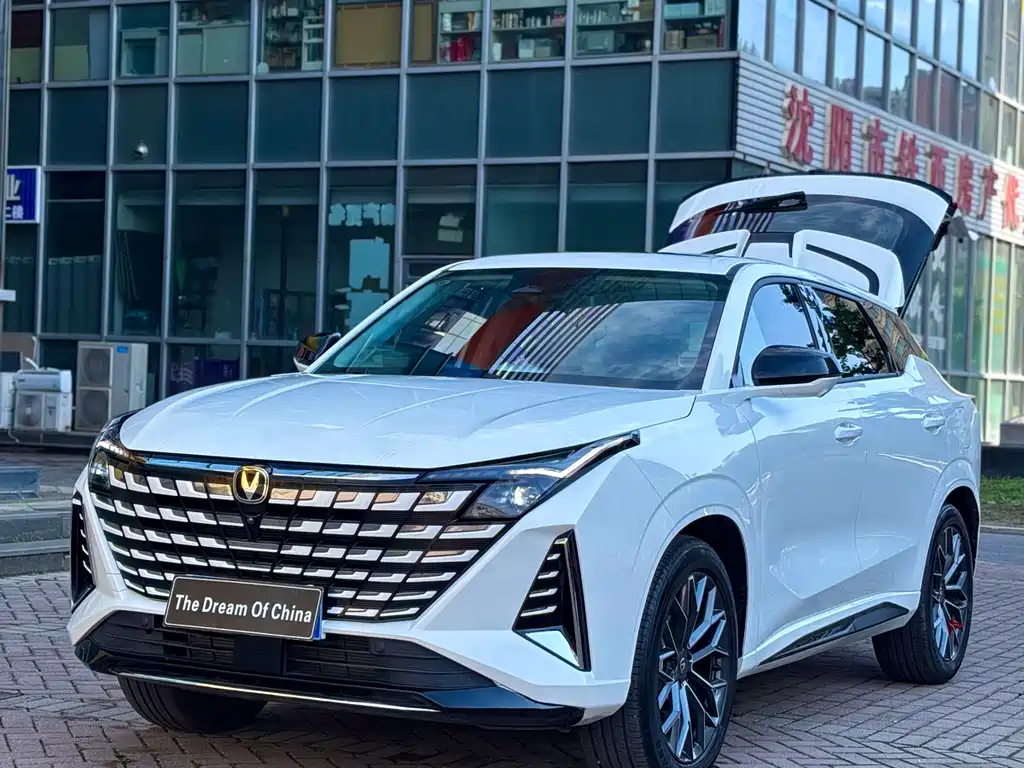 Changan UNI-Z 2025 — фото 10