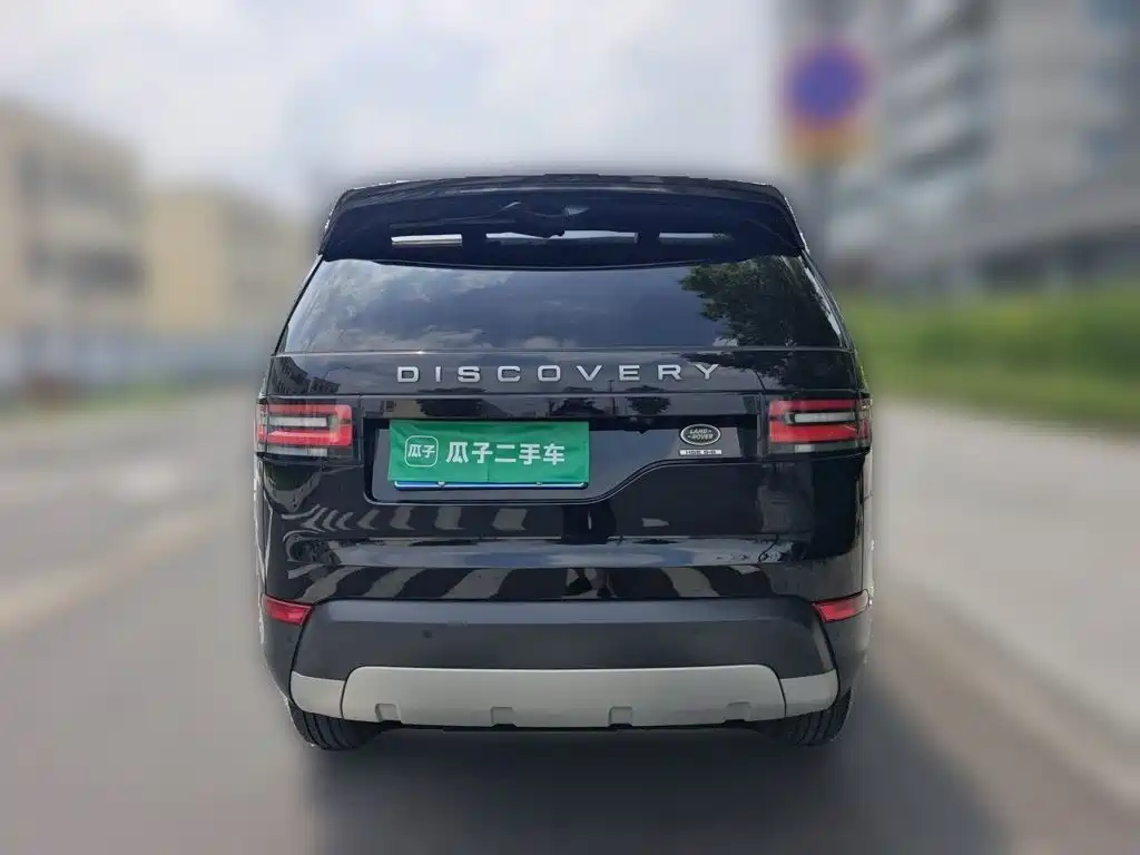 Land Rover Discovery 2019 — фото 3