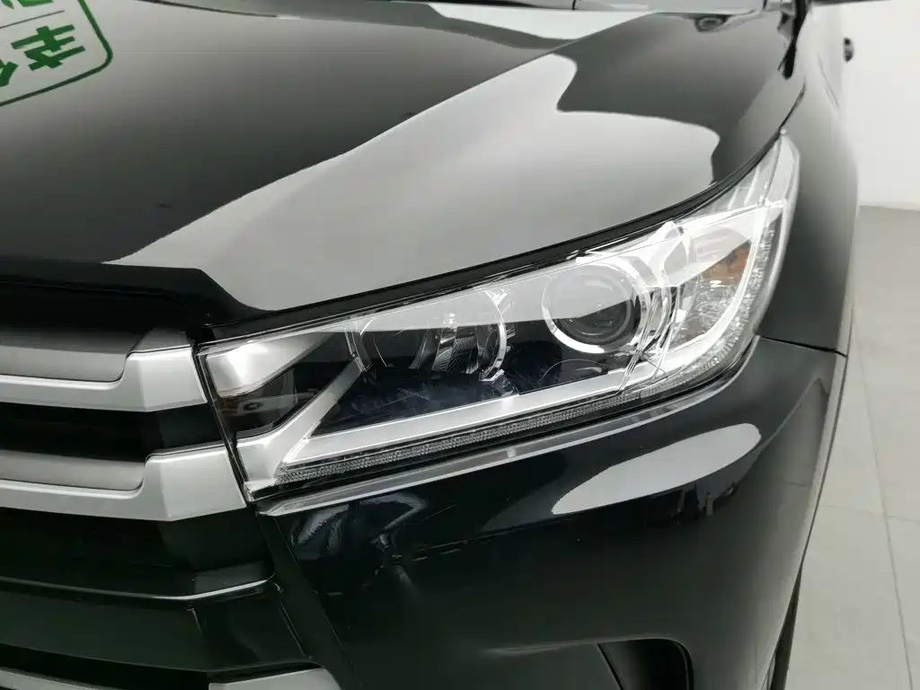 Toyota Highlander 2020