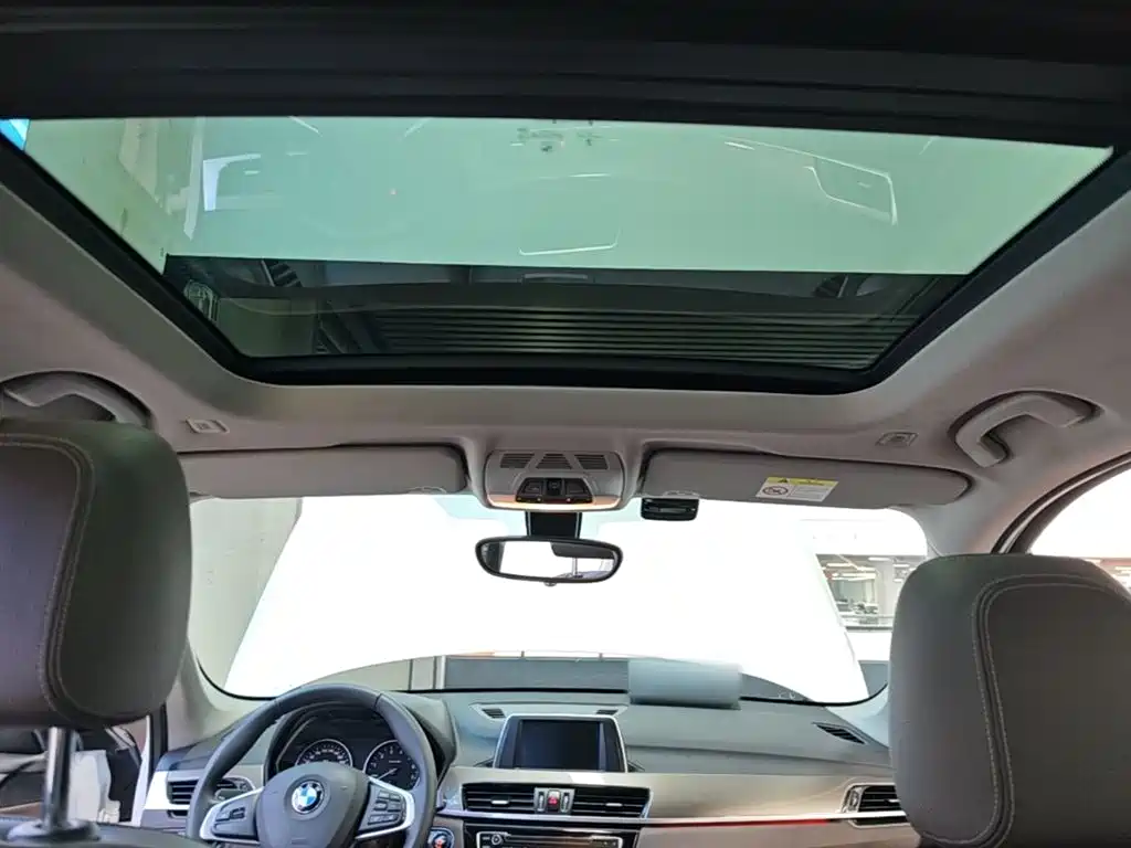 BMW X1 2018 — фото 18