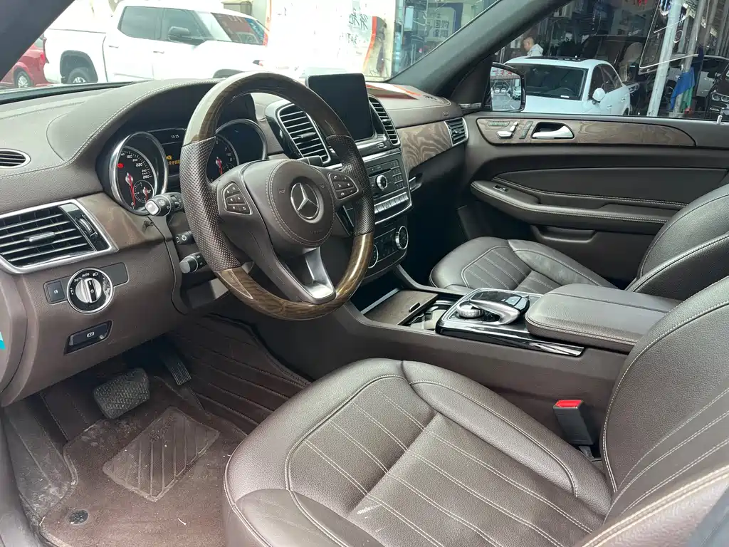 Mercedes-Benz GLS 2020 — фото 4