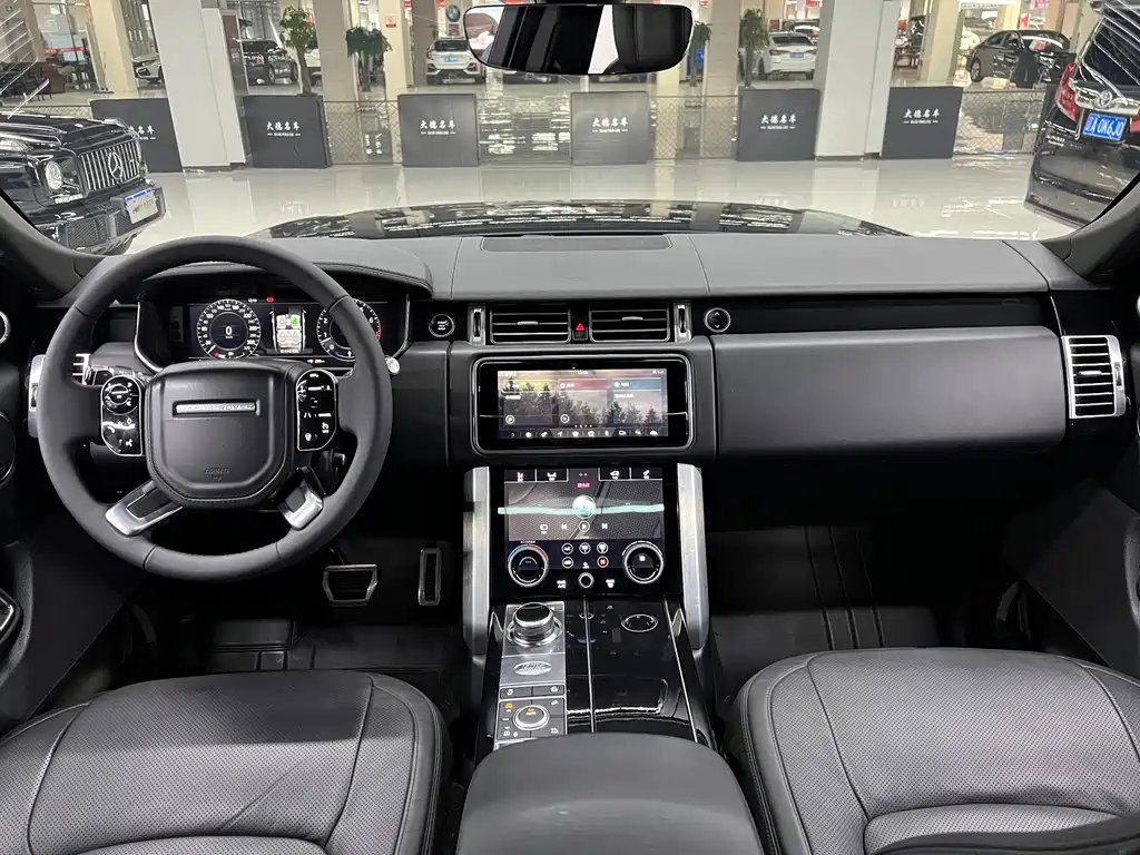 Land Rover Range Rover 2018 — фото 14