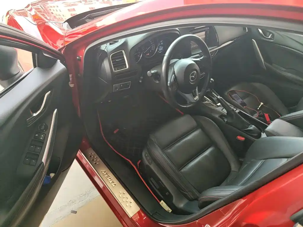 Mazda Atenza 2015 — фото 16