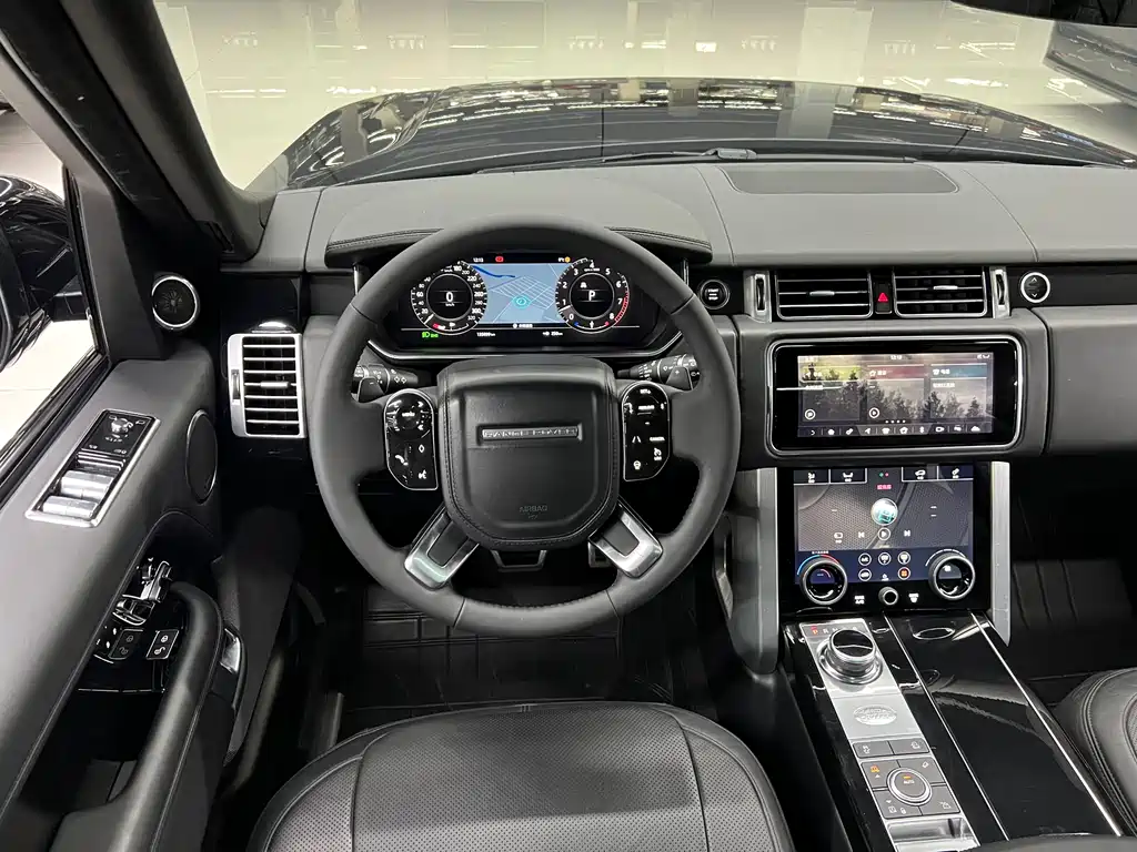 Land Rover Range Rover 2018 — фото 16