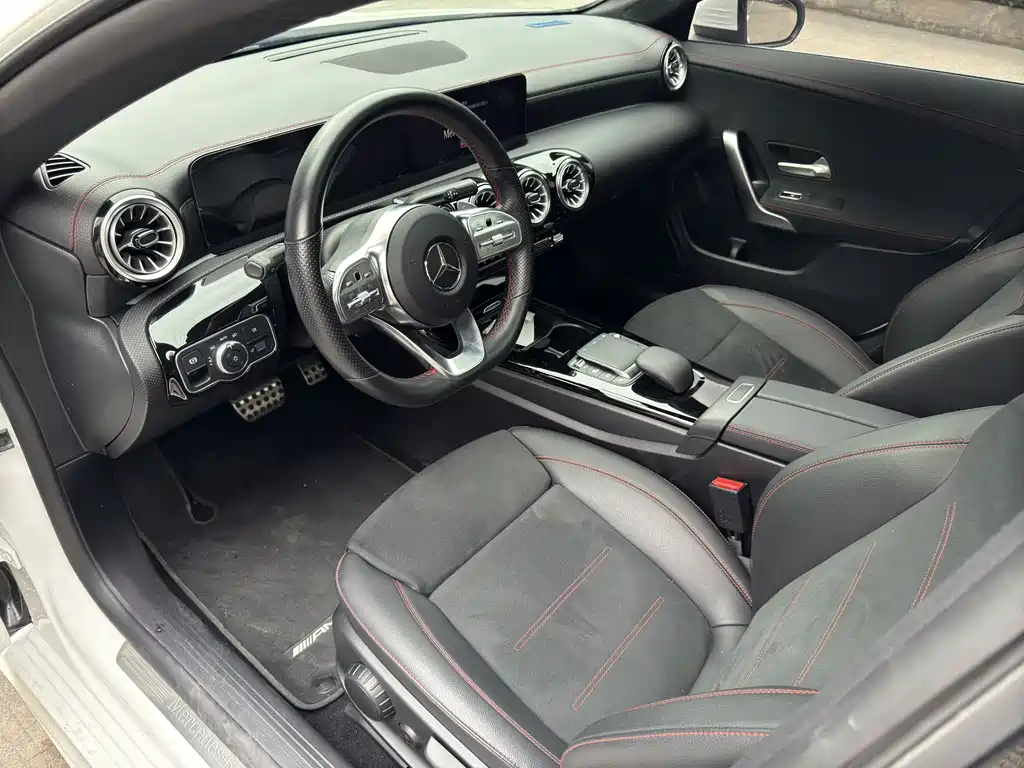 Mercedes-Benz CLA 2023 — фото 5