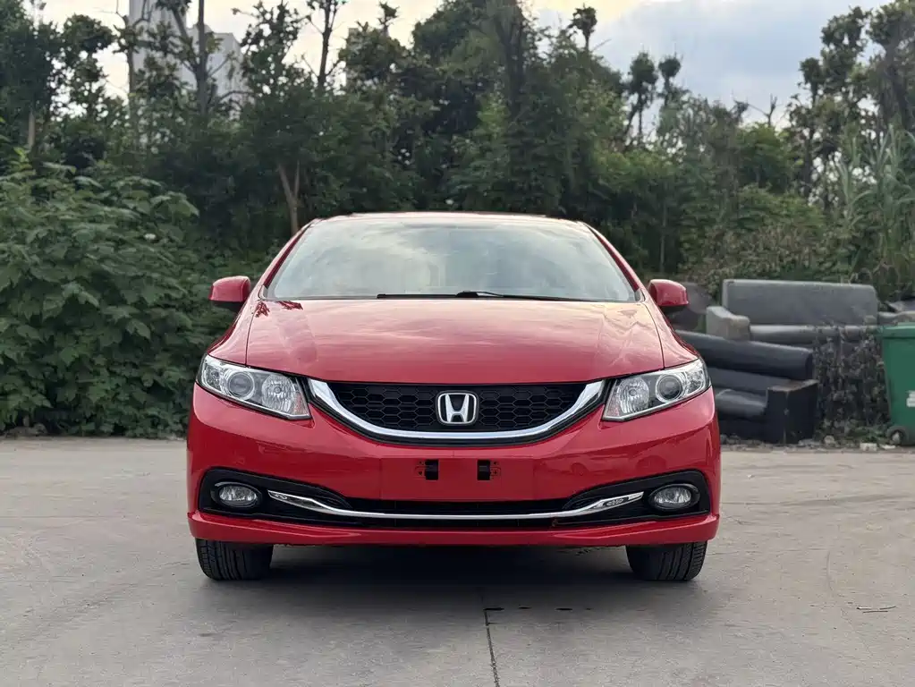 Honda Civic 2015 — фото 2