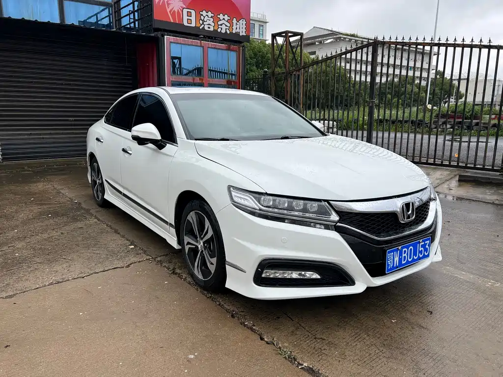 Honda Spirior 2017