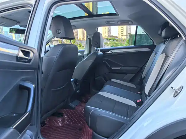 Volkswagen T-Roc 2022