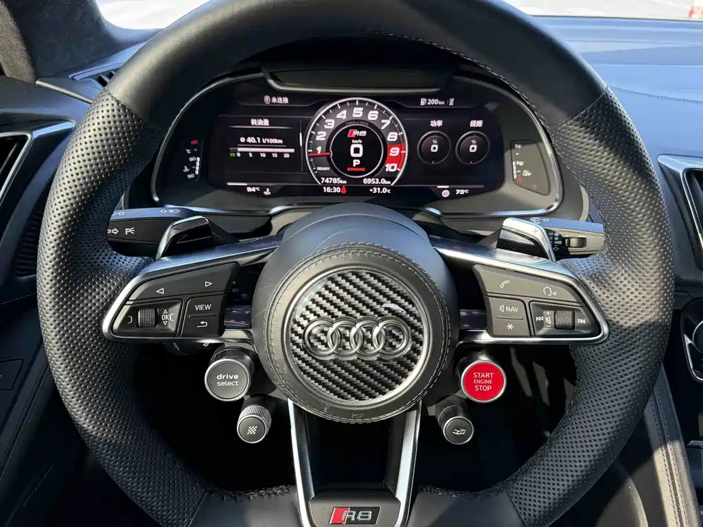 Audi R8 2018 — фото 12
