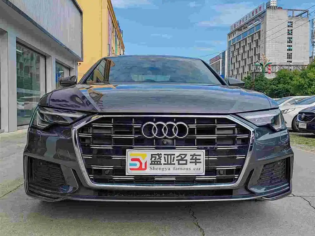 Audi A6L 2021 — фото 1