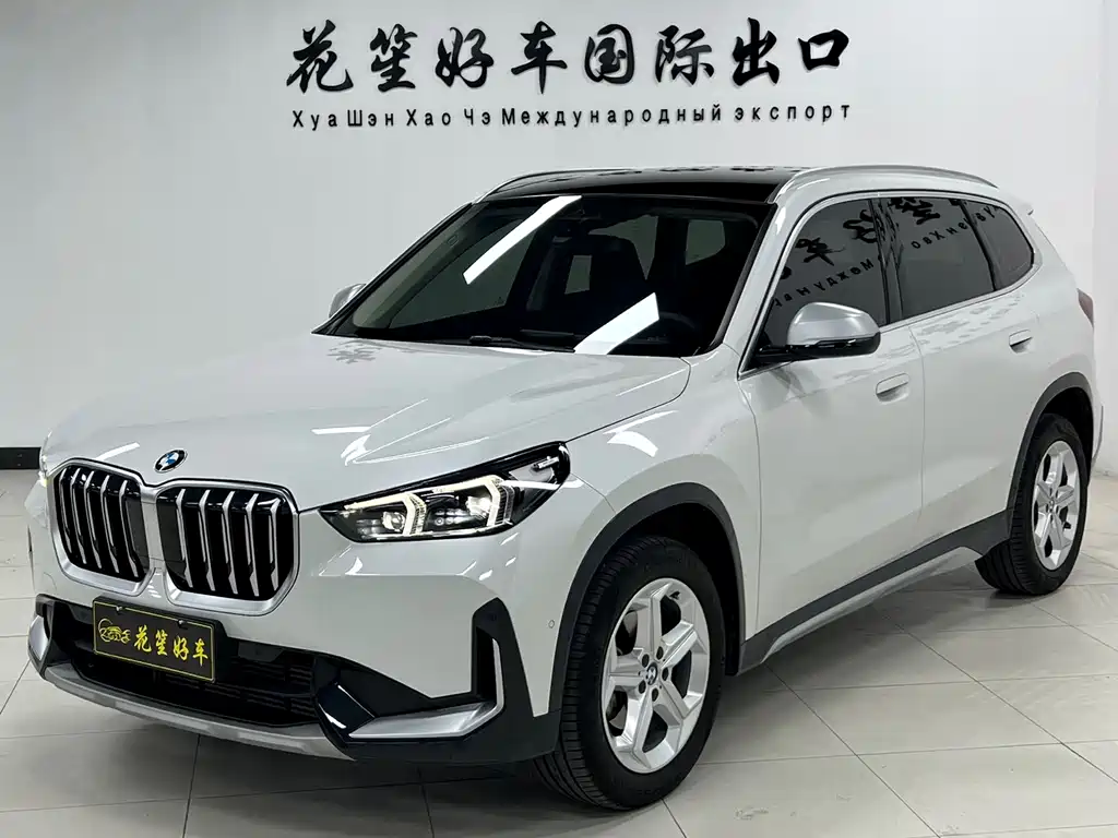 BMW X1 2023 — фото 1