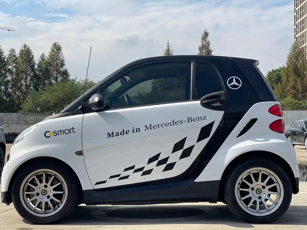 smart fortwo 2015 — фото 4