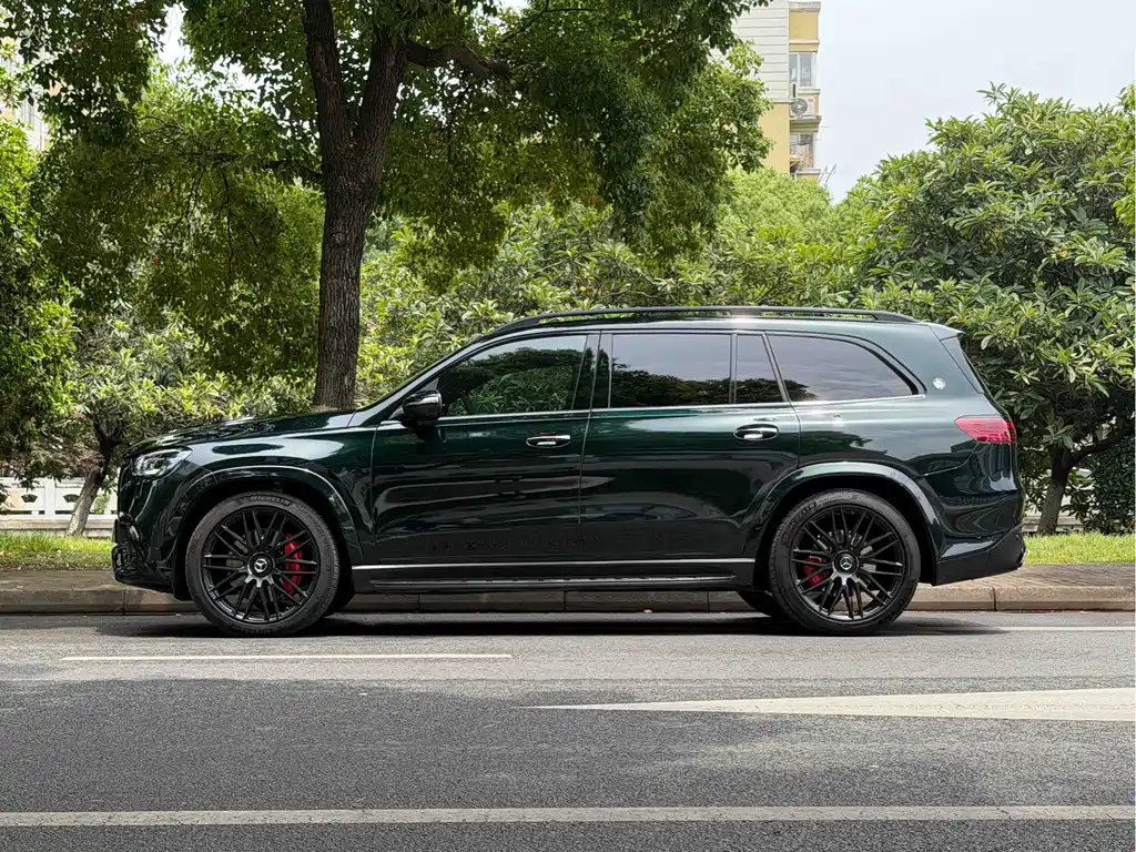 Mercedes-Benz GLS AMG 2024 — фото 7
