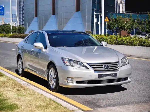 Lexus ES 2011