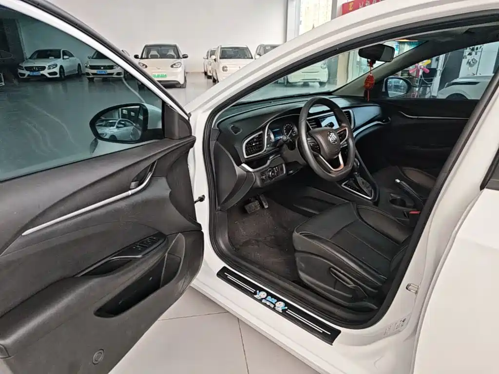Buick Excelle GT 2021 — фото 16