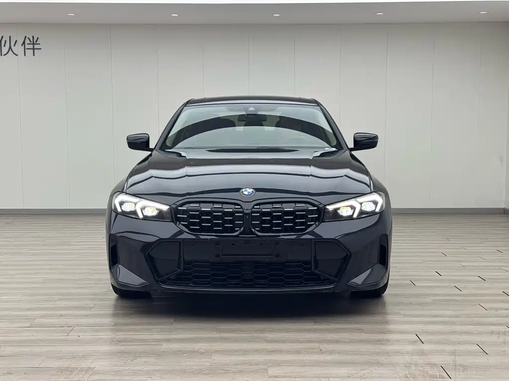 BMW 3 Series 2024