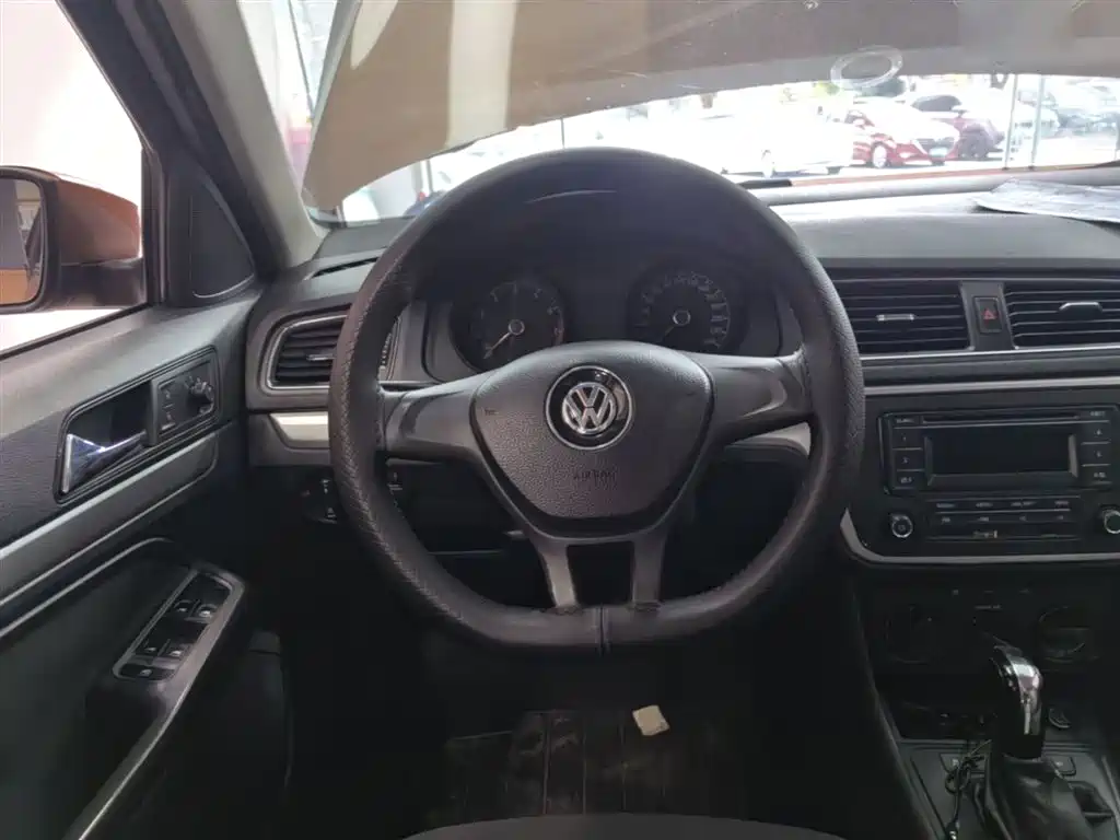 Volkswagen Gran Lavida 2016 — фото 11