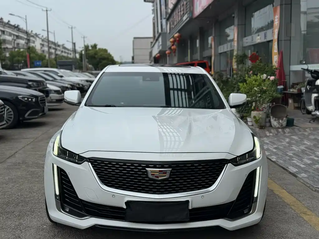 Cadillac CT5 2021 — фото 2