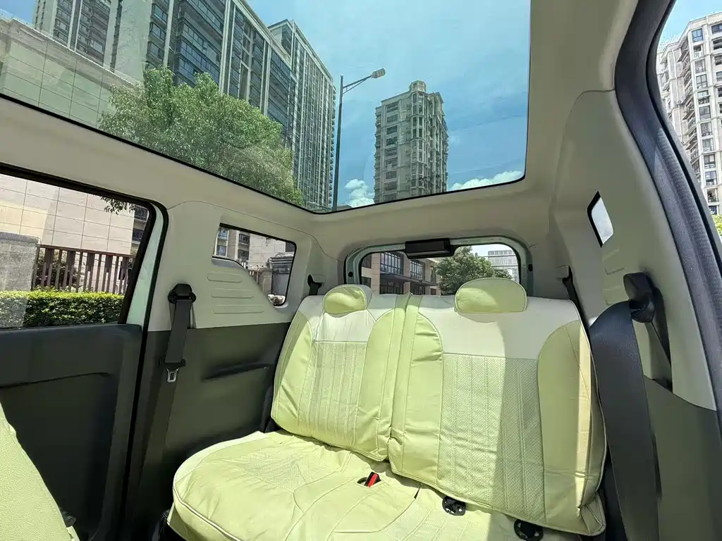Geely Galaxy Panda 2023