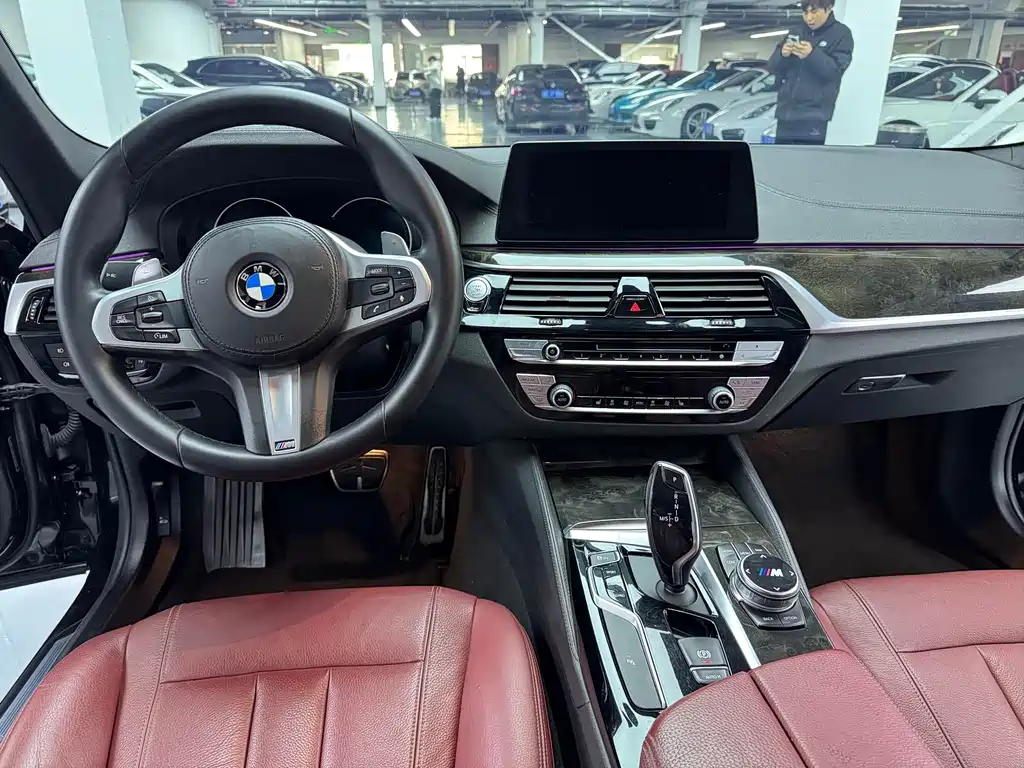 BMW 5 Series 2018