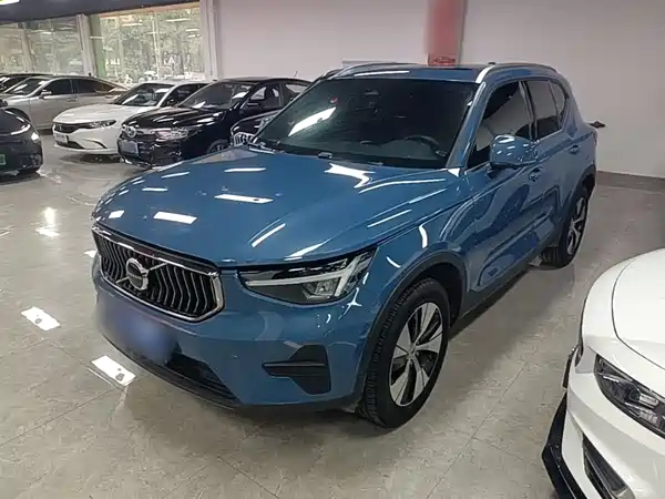 Volvo XC40 2023