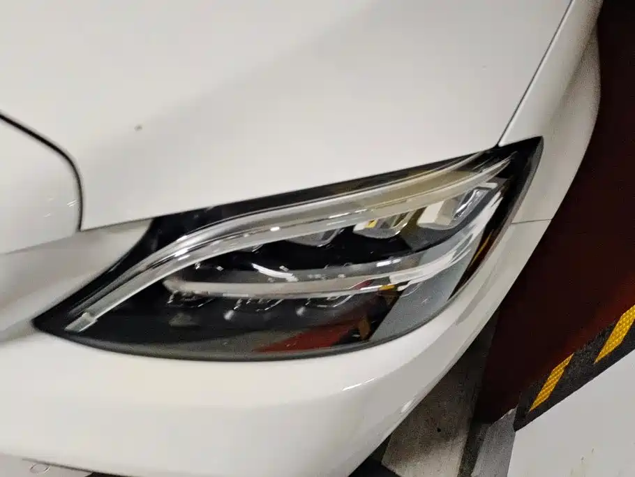 Mercedes-Benz C-Class 2021