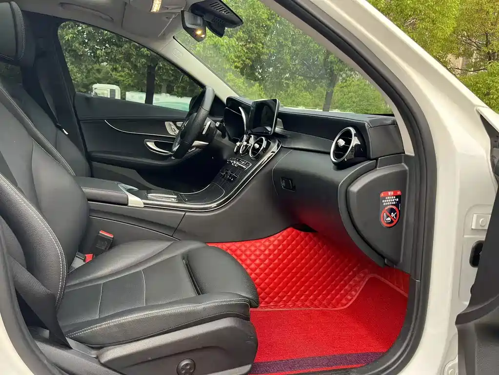 Mercedes-Benz C-Class 2021 — фото 15